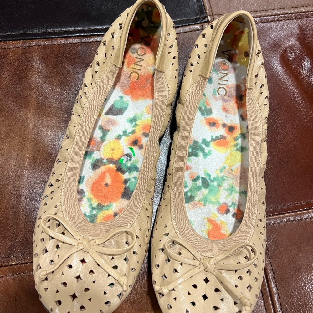 vionic ballet flats women’s size 9.5